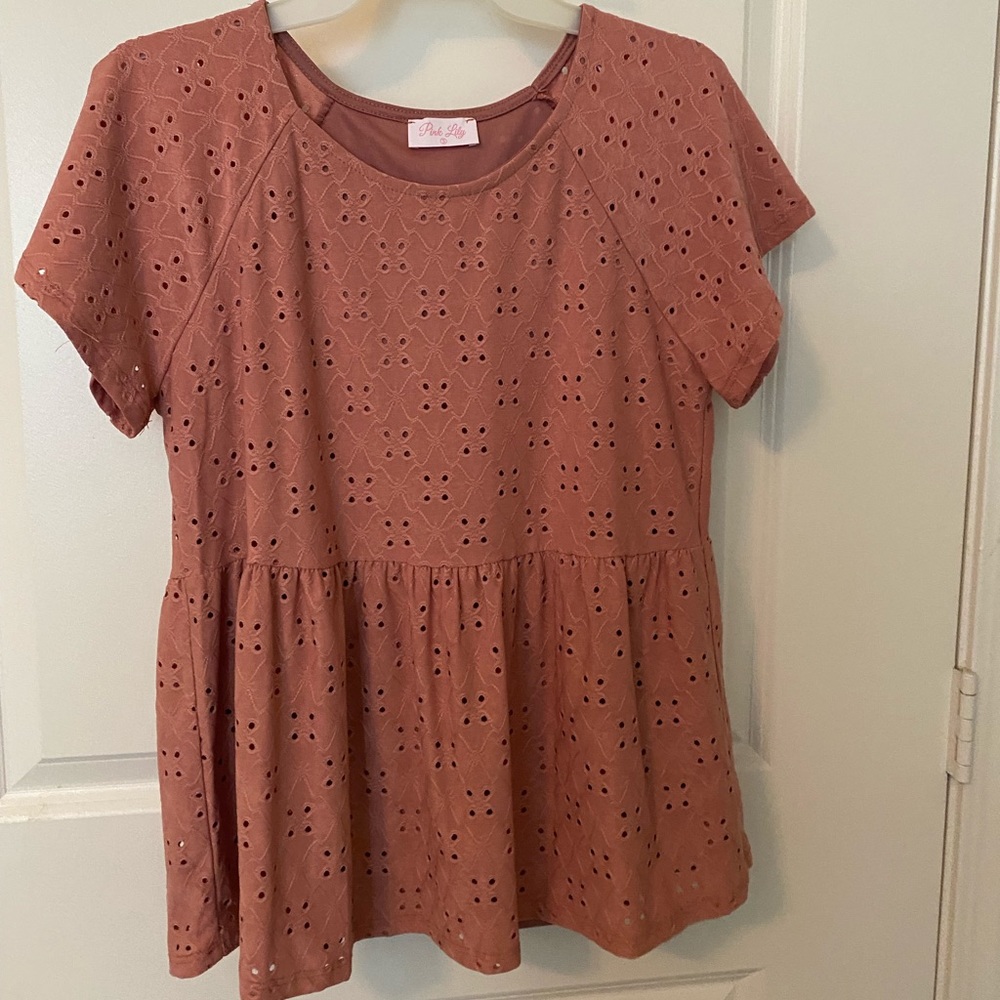 NWT Pink Lilly Eyelet Peplum Baby Doll Top